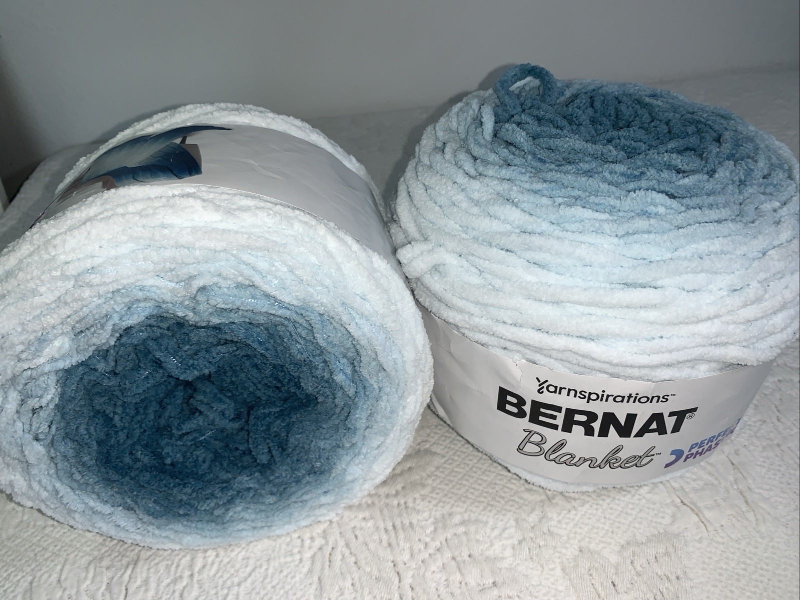 2 Pack Yarnspirations Bernat Blanket Perfect Phasing 43005 Deep Teal Super Bulky