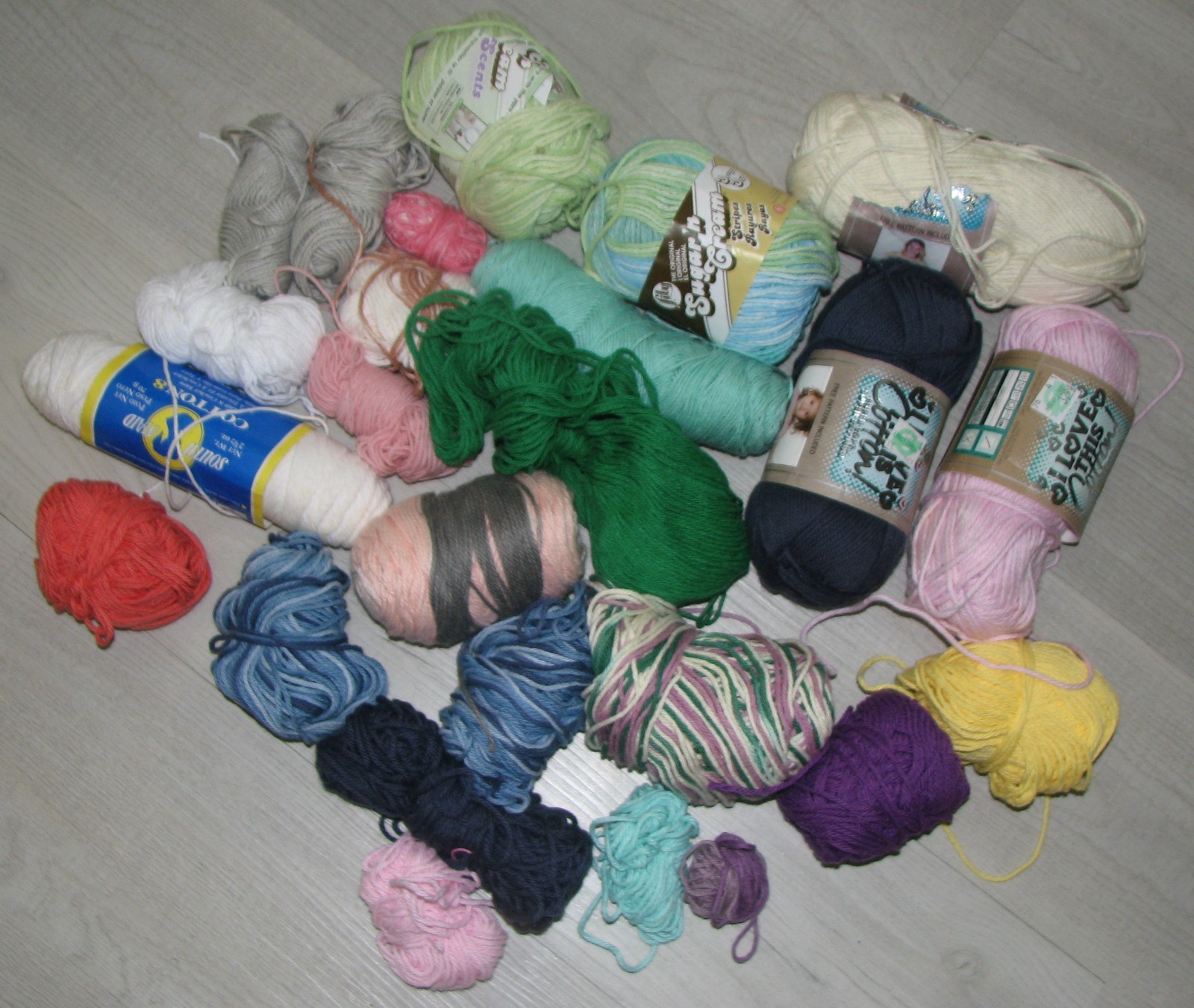 COTTON YARN Mixed Lot 2 lbs Crochet Sugar & Cream I love this Yarn potholders
