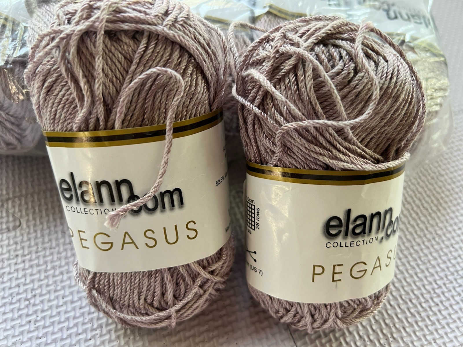 ELANN PEGASUS Lavender Tint/Grey #8007, Dye# 220711 Dk Cotton/Viscose: Lot 12