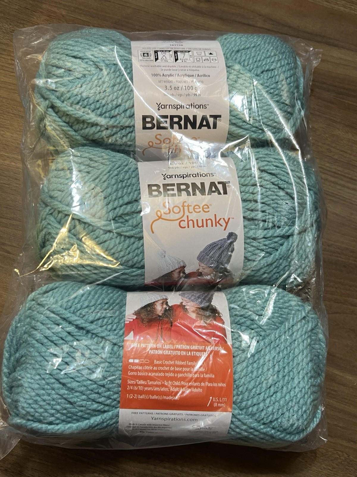 Bernat SOFTEE CHUNKY Yarn SEA GREEN 100 % Acrylic 3.5oz 108yds ea. Set of 3