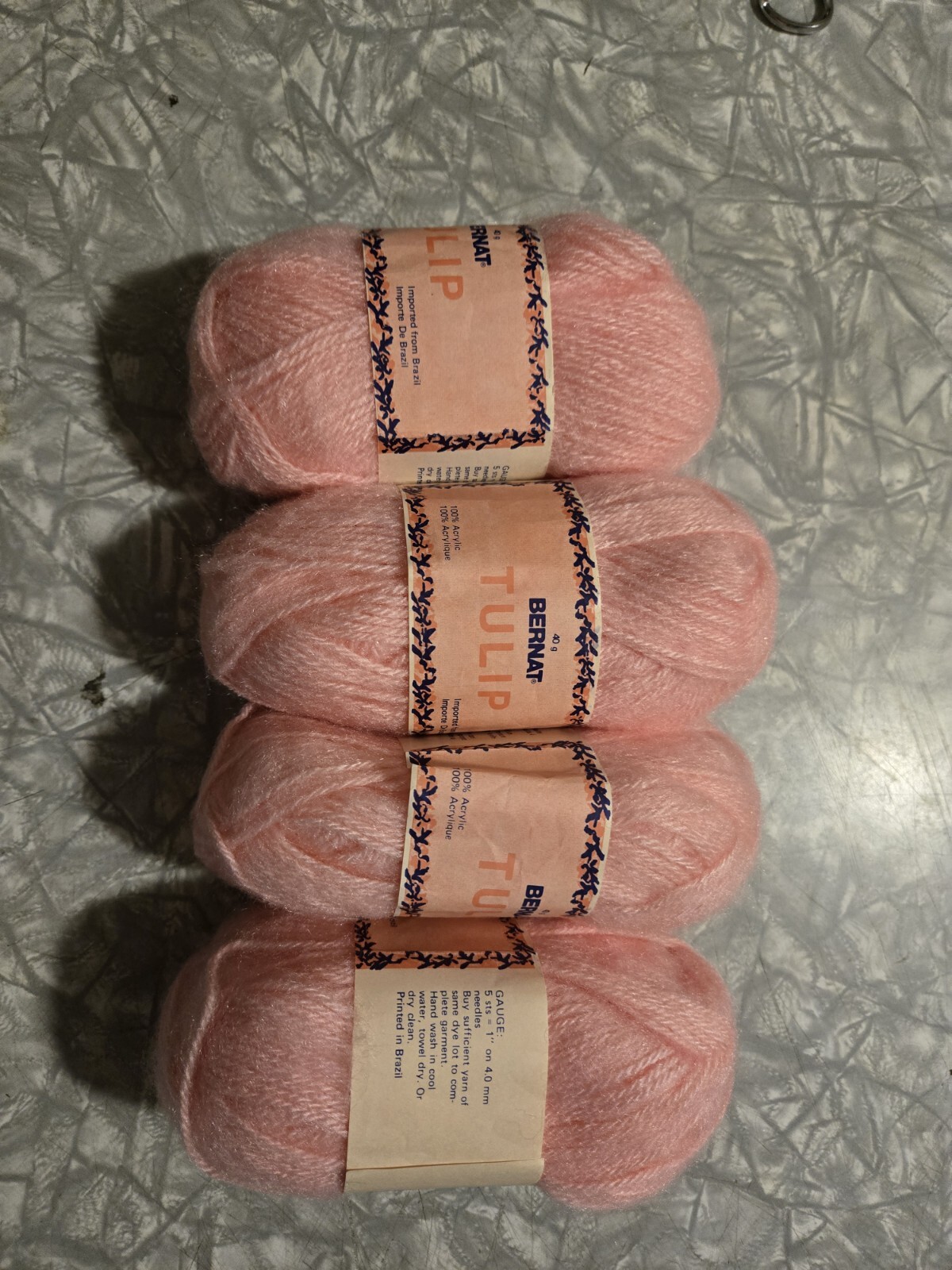 VINTAGE Bernat Tulip yarn – 40g each – 4 Skeins