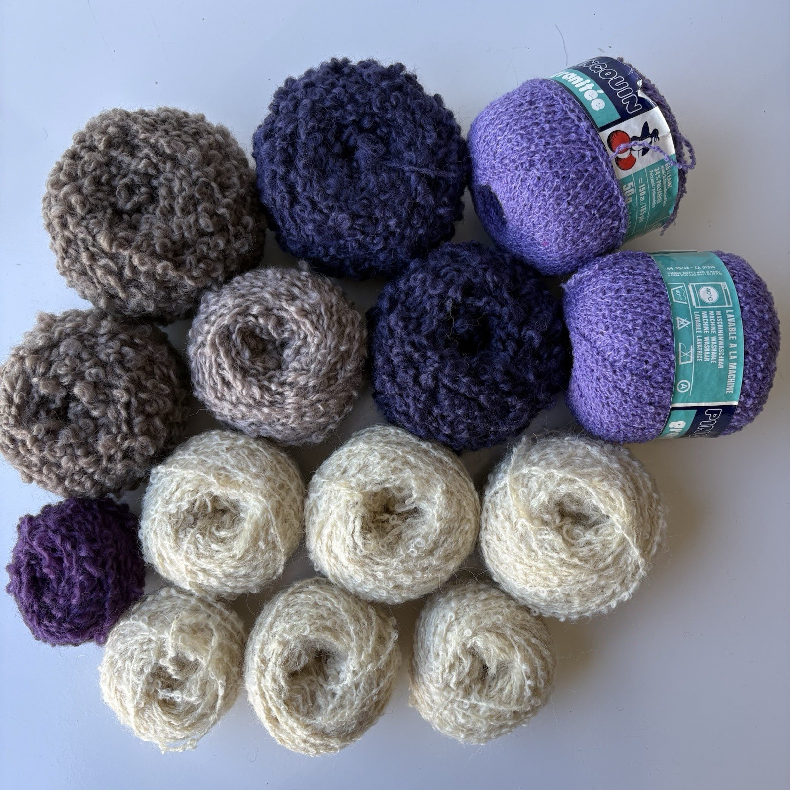 READ! Boucle Wool Yarn Multicolour Knitting Crochet 558gr