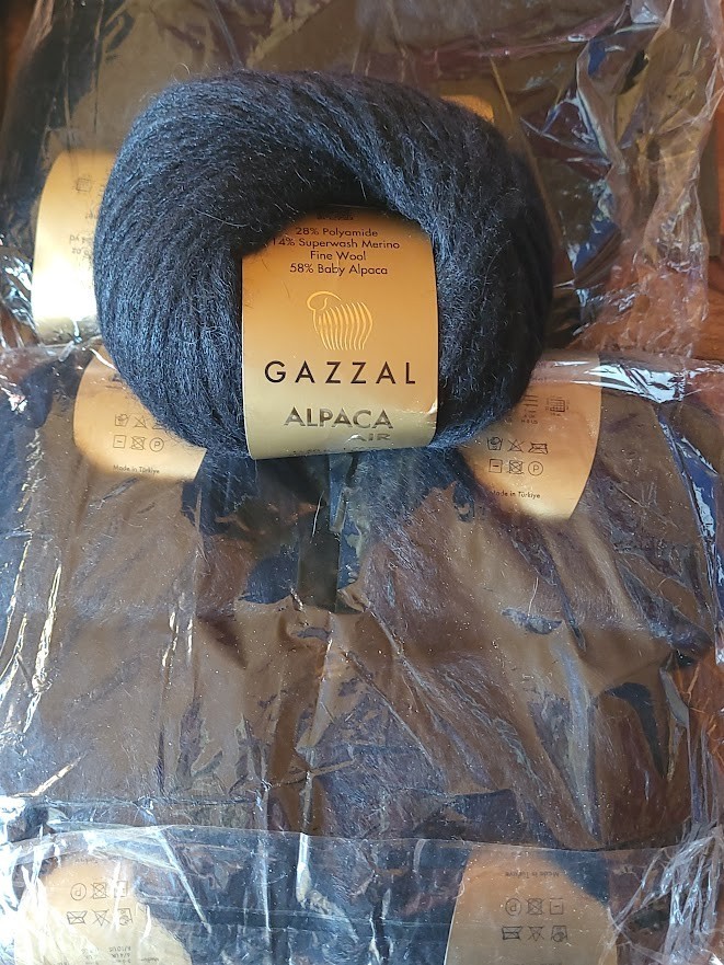 Gazzal Alpaca Air Yarn Merino Worsted #80 Black Gray Grey Sealed 10 Skeins New